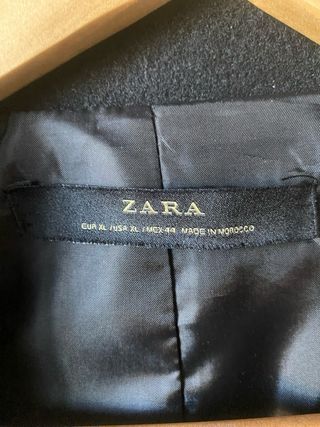 Abrigo fiesta Zara