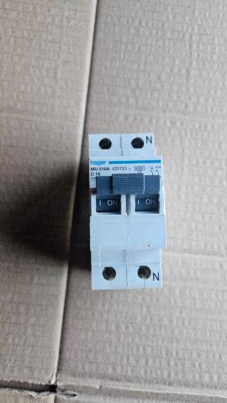 Se vende automático