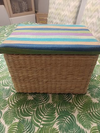 Caja de costura 