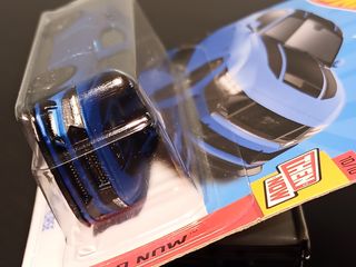 Hot wheels Ford Mustang Dark Horse