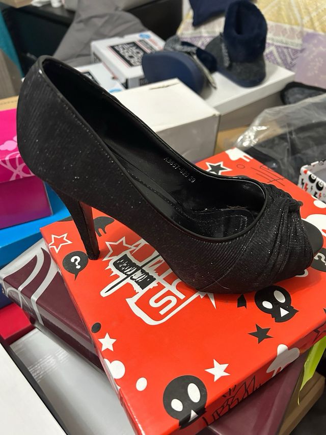 Zapato fiesta negro Nº39