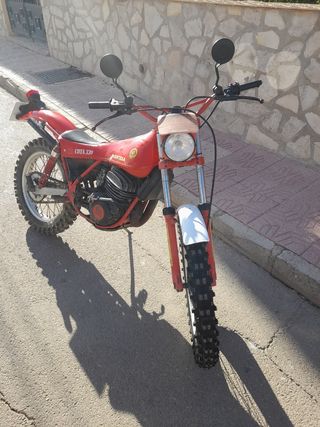 Montesa cota 330 trial