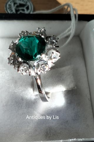 Vintage silver ring 💍 green 💚🍏