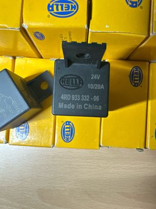  Relé 24v HELLA nuevos solos o en packs 
