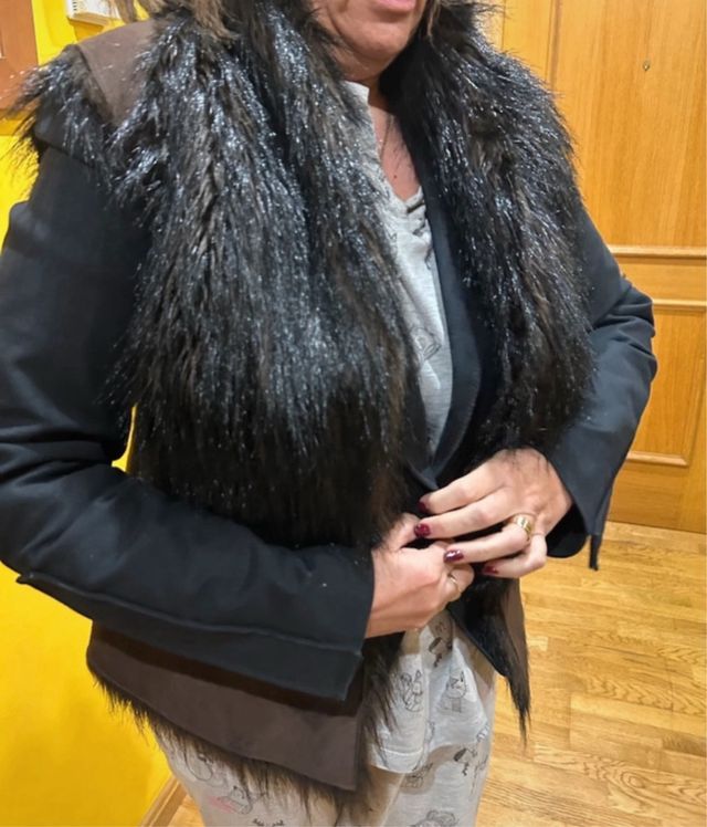 Chaleco pelo Zara