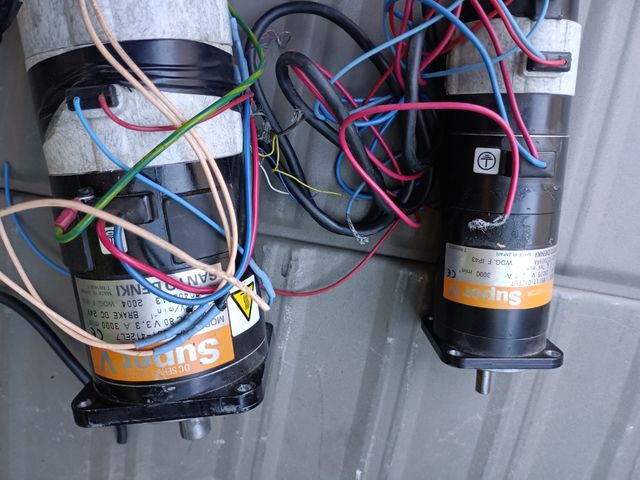 Servomotor sanyo denki tarjeta infrinorMecanumeric