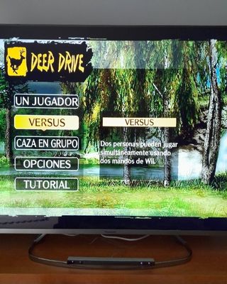 Wii-U:Juego Deer Drive+2pistolas+2volantes 