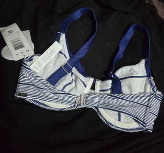 Triumph top/reggiseno taglia 42 E