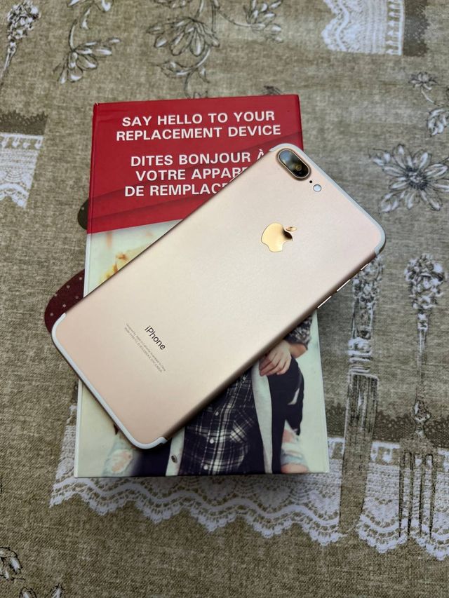 iPhone 7 plus 128GB oro rose libre Nuevo