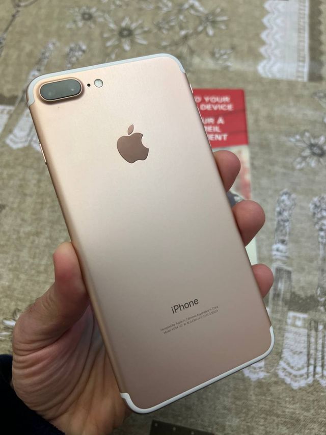 iPhone 7 plus 128GB oro rose libre Nuevo