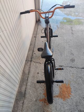 Bicicleta BMX 