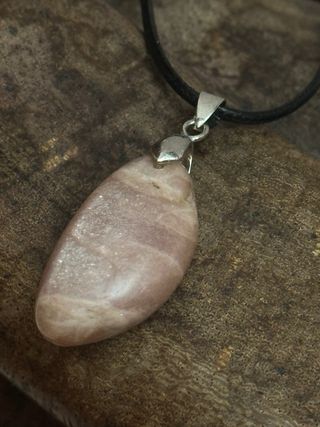Ciondolo pietra di luna pesca