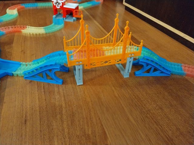 Magic tracks CON EXTRAS