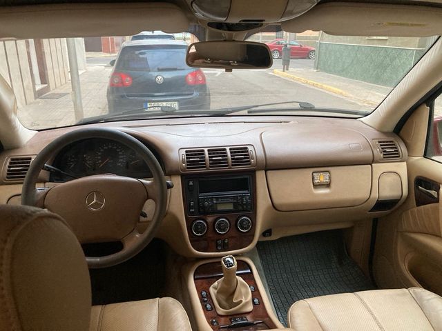 Mercedes-Benz Clase M 2003