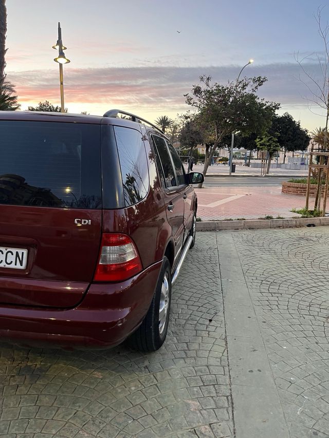 Mercedes-Benz Clase M 2003