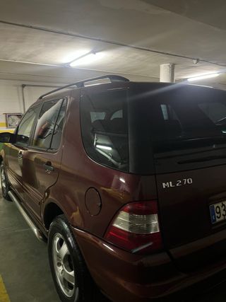 Mercedes-Benz Clase M 2003