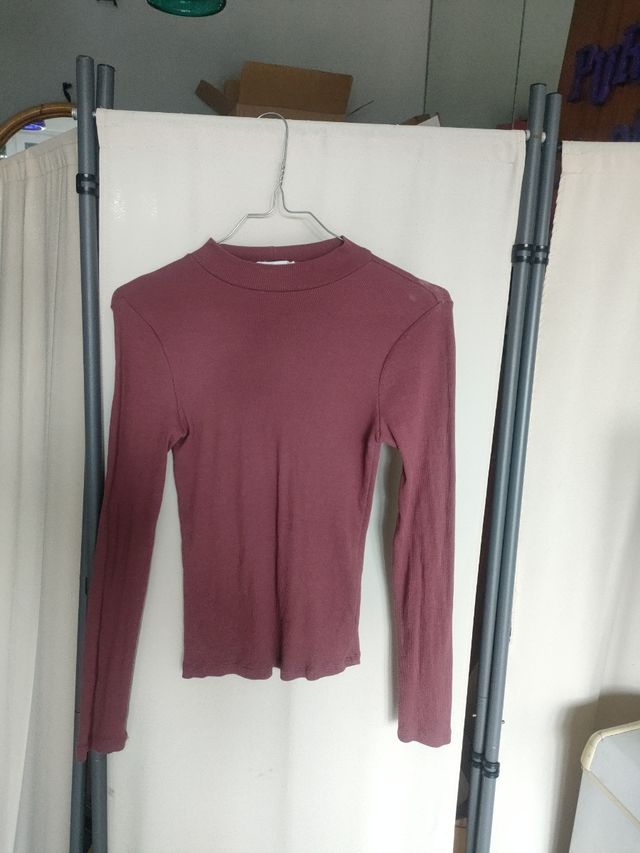 Maglia a maniche lunghe color mogano