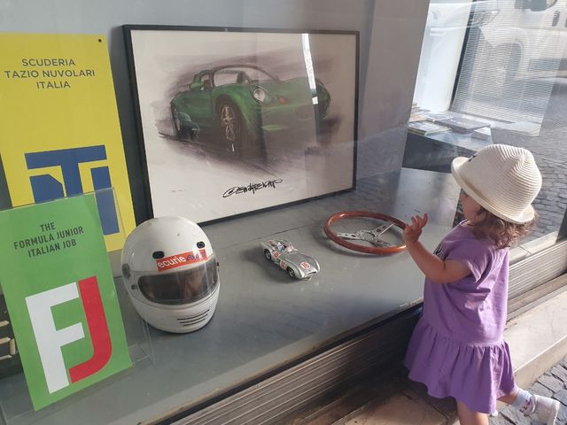 Busco niñera chino mandarin