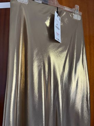Falda midi metalizada Zara T.S