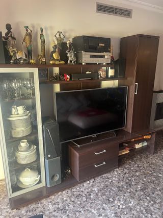 mueble salon tv. MAÑANA TIENE QUE SALIR