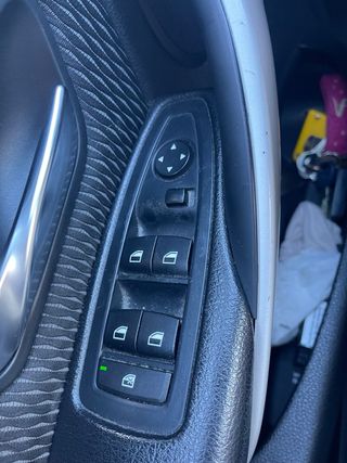 FANTASTICO BMW 318D TOURING 2014