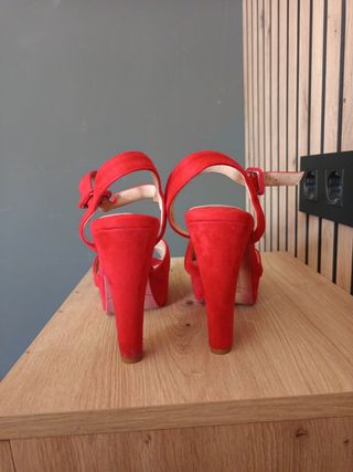 Tacones rojos