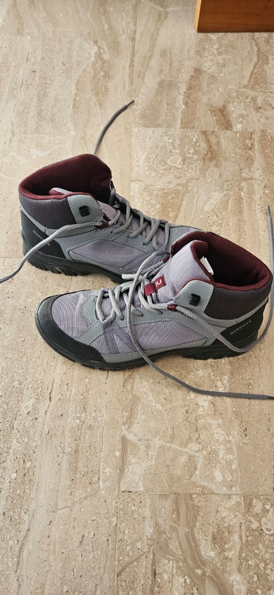 Botas montaña frío