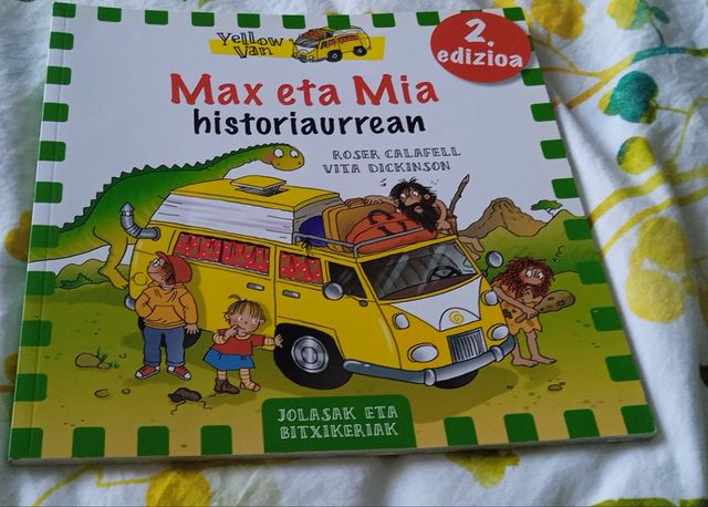 Max eta Mia eta historiaurrea: The Yellow Van-1
