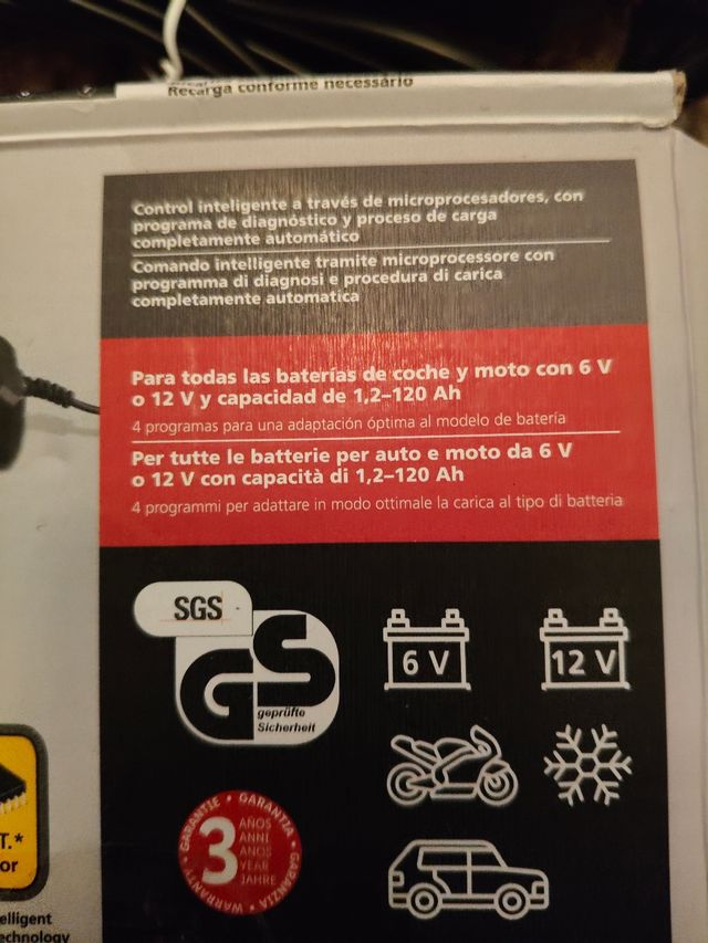 Cargador de batería para 🚗 y 🏍️