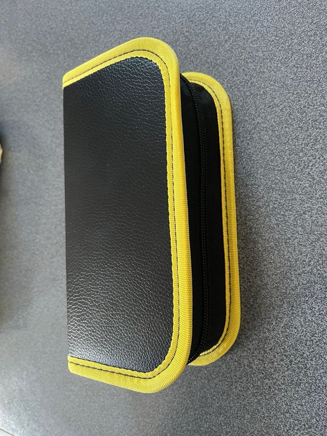 19 in 1 Opening tool kit