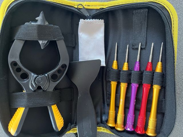 19 in 1 Opening tool kit