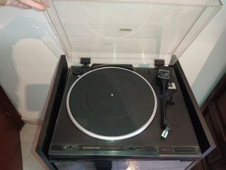 Equipo de música antiguo