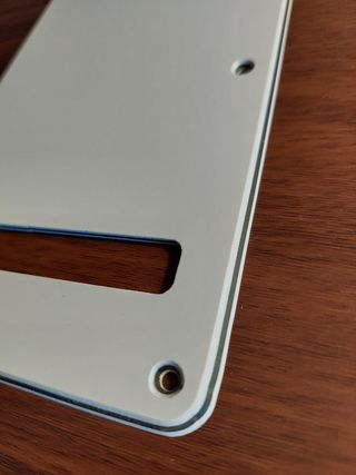 Protector de tremolo de 3 capas