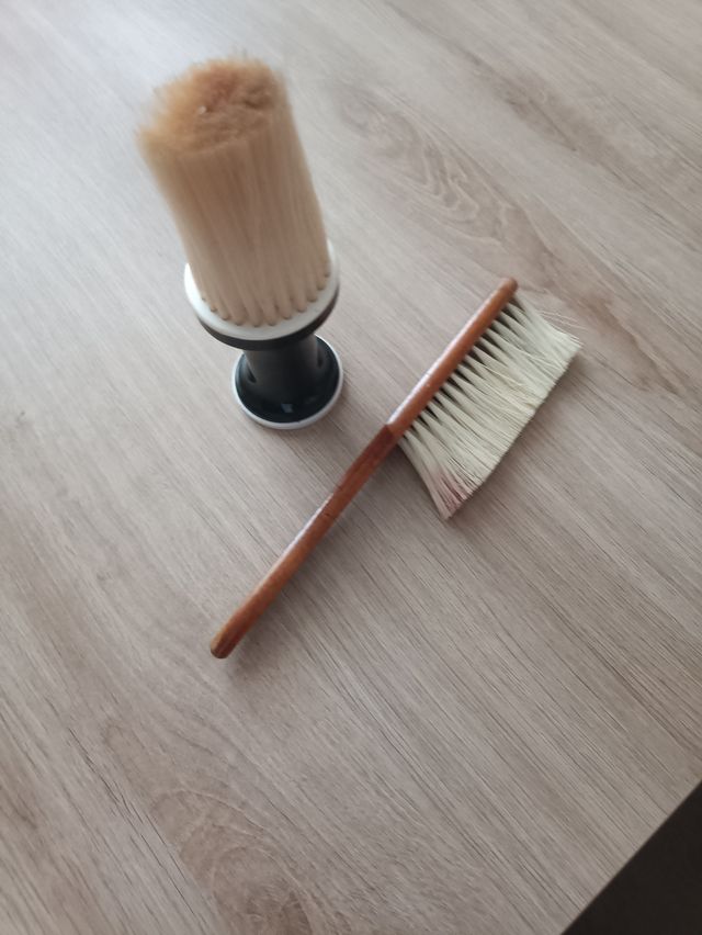 Vendo 2 cepillos profesionales de peluquería