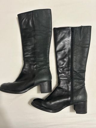 Botas altas piel negras talla 40
