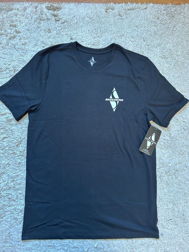 Camiseta Skechers
