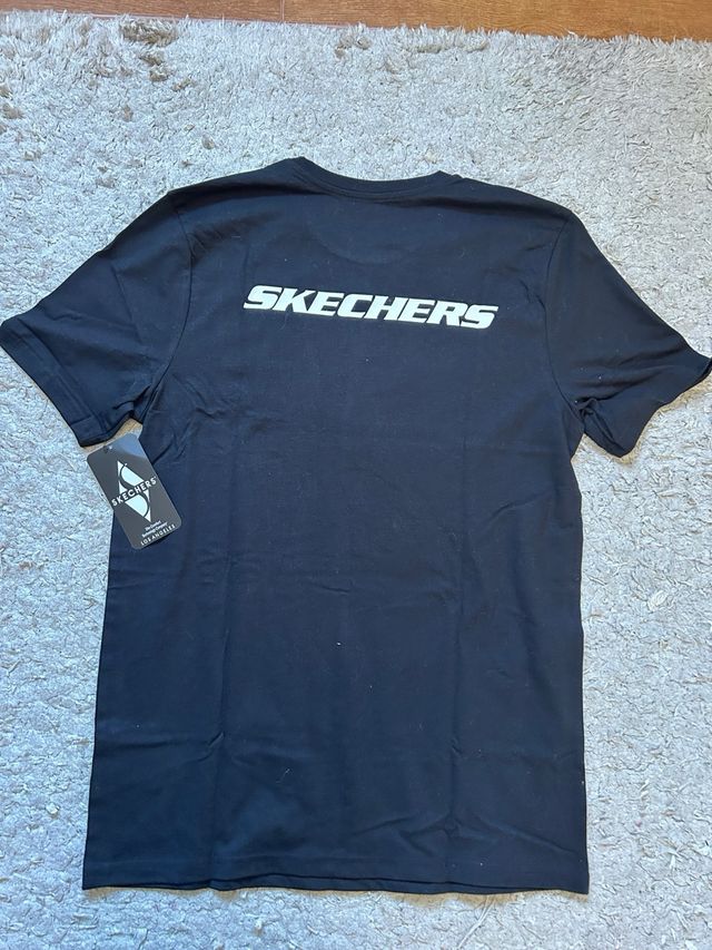 Camiseta Skechers