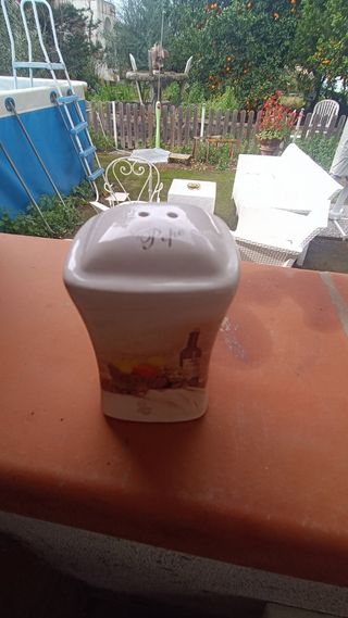 Completo in ceramica da cucina 