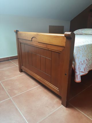 Cama madera maciza URGE VENTA