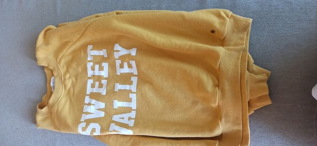 Sudadera brownie color mostaza