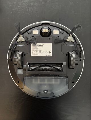 Robot aspiradora y friega suelos