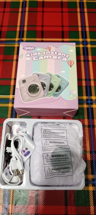 Macchina fotografica istantanea bambini con giochi