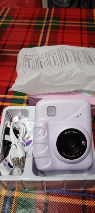 Macchina fotografica istantanea bambini con giochi