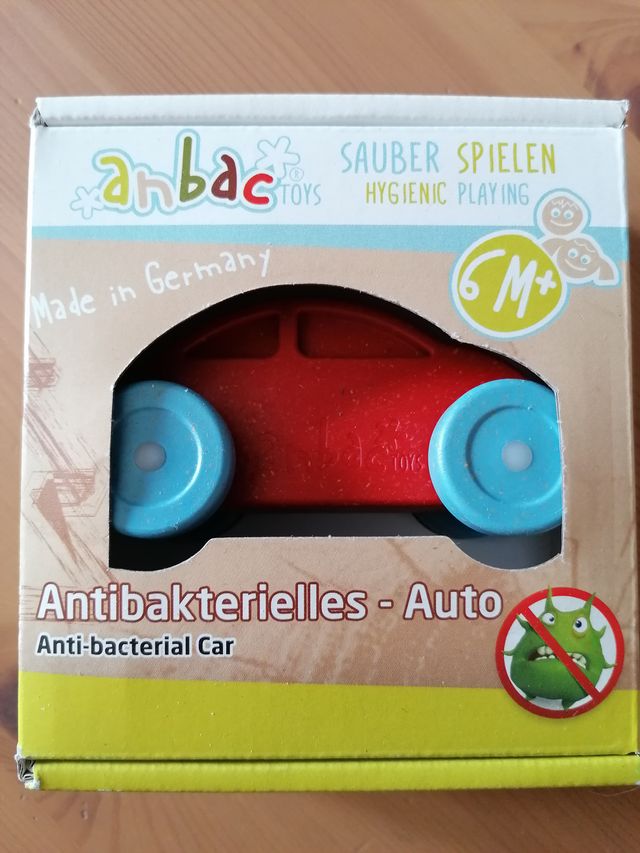 ANBAC. Coche eco-friendly y antibacteriano.