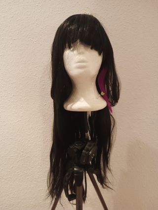 Peluca cosplay negra larga