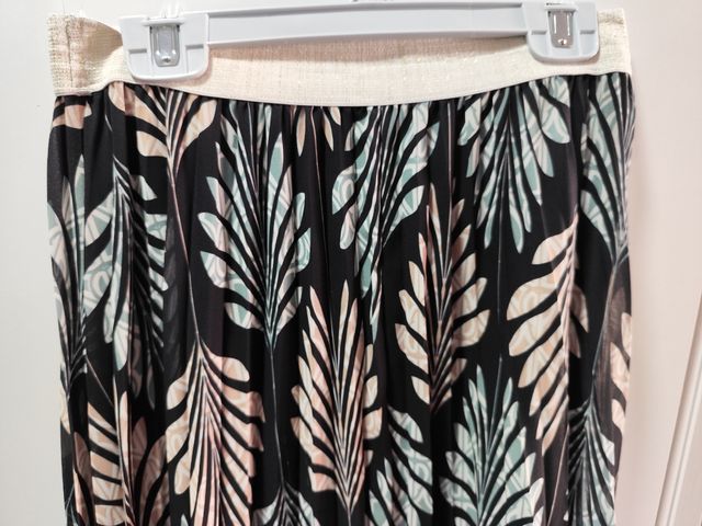 Conjunto blusa y faldilla