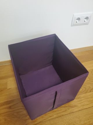 Caja morada