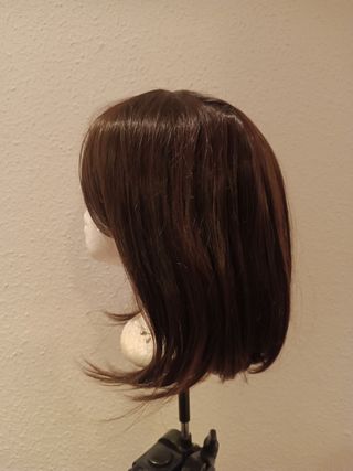 Peluca cosplay marrón melena 