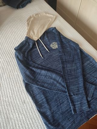 Sudadera con capucha