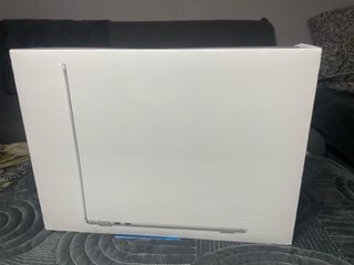 Macbook AIR M2 *SIN ABRIR*